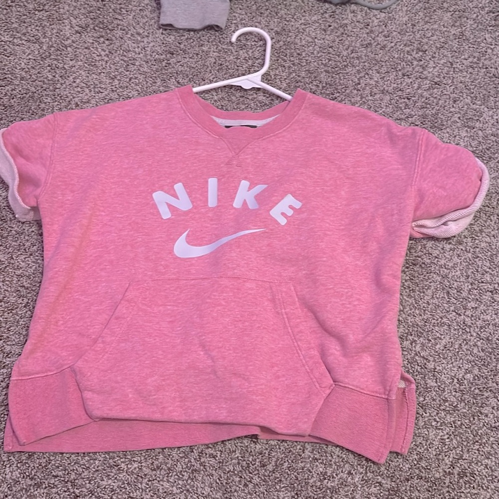 nike shortsleeved sweater shirt
